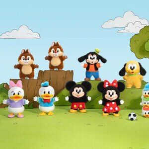 Mickey Family Cute Together Keychain Series